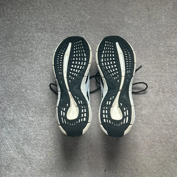 Reebok Zig Kinetica 2.5s - Picture 3 of 6
